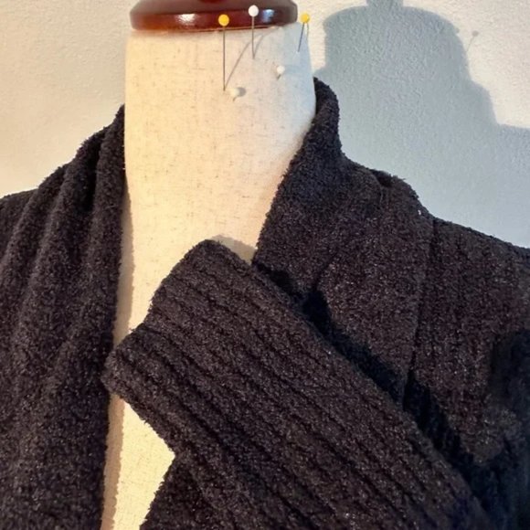 ***Price Firm*** Barefoot Dreams L long cardigan with pockets - Picture 5 of 5